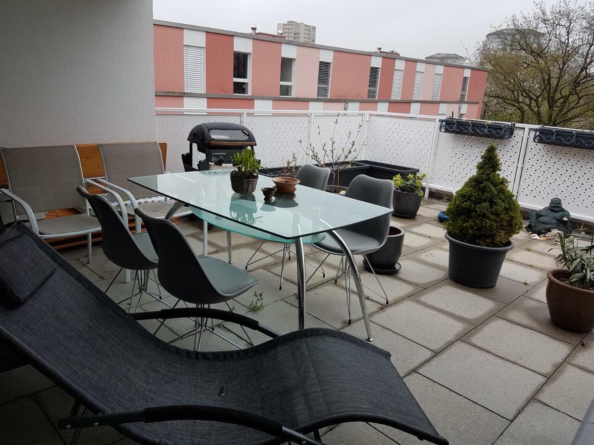 Zimmer In Penthouse-Wohnung Windisch Экстерьер фото